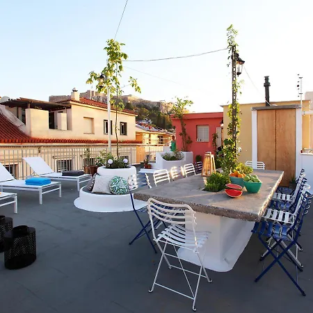 The Marble Suites, Plaka